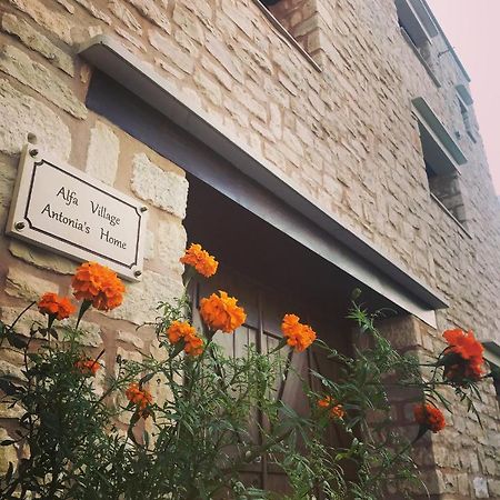 Antonia'S Home Alfa Village Екстериор снимка