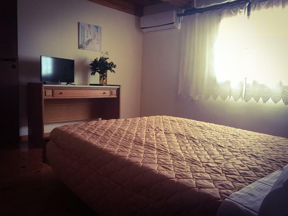 Antonia'S Home Alfa Village Екстериор снимка