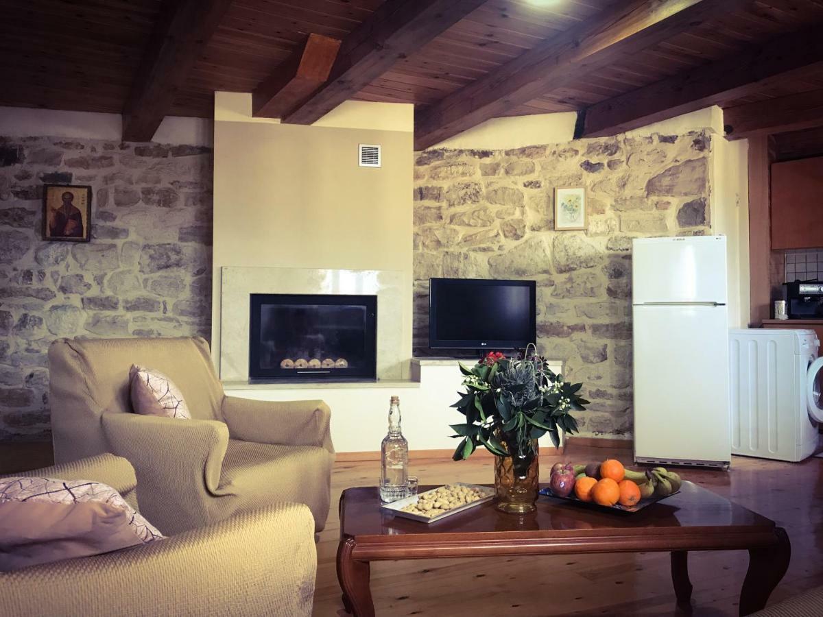 Antonia'S Home Alfa Village Екстериор снимка